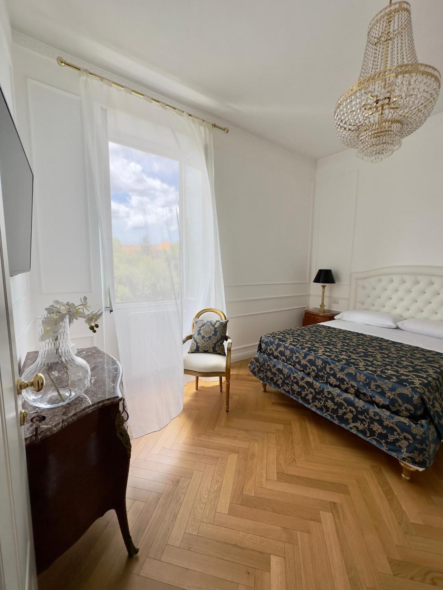 Bed And Breakfast King Plaza Рим Екстер'єр фото